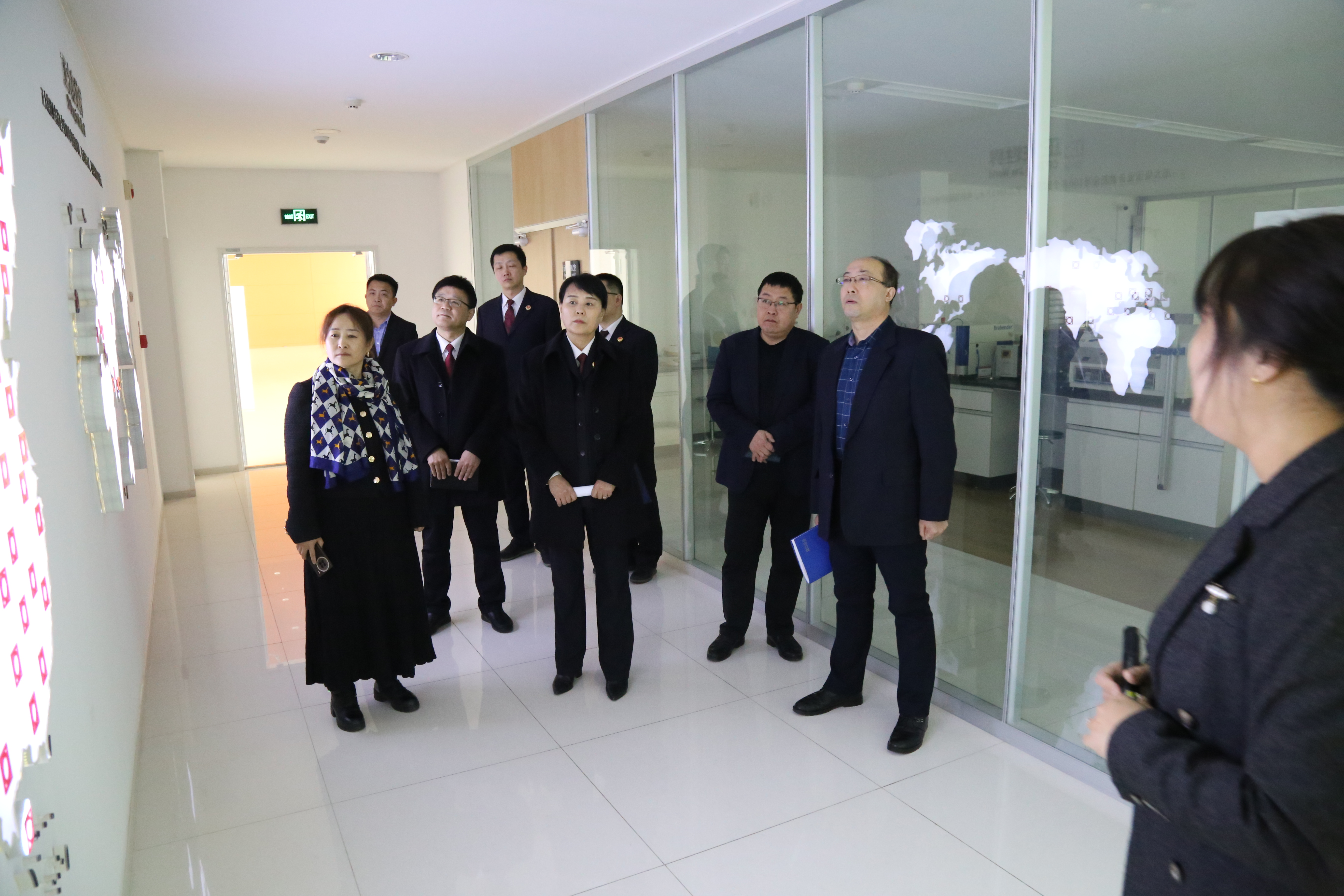 检察长走访企业 主动问需促发展